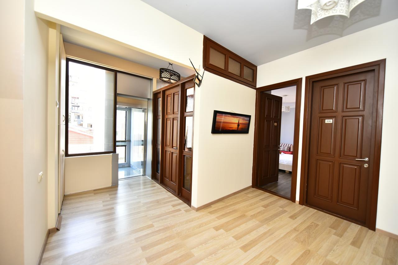 Hotel Phaliashvili Batumi Bagian luar foto